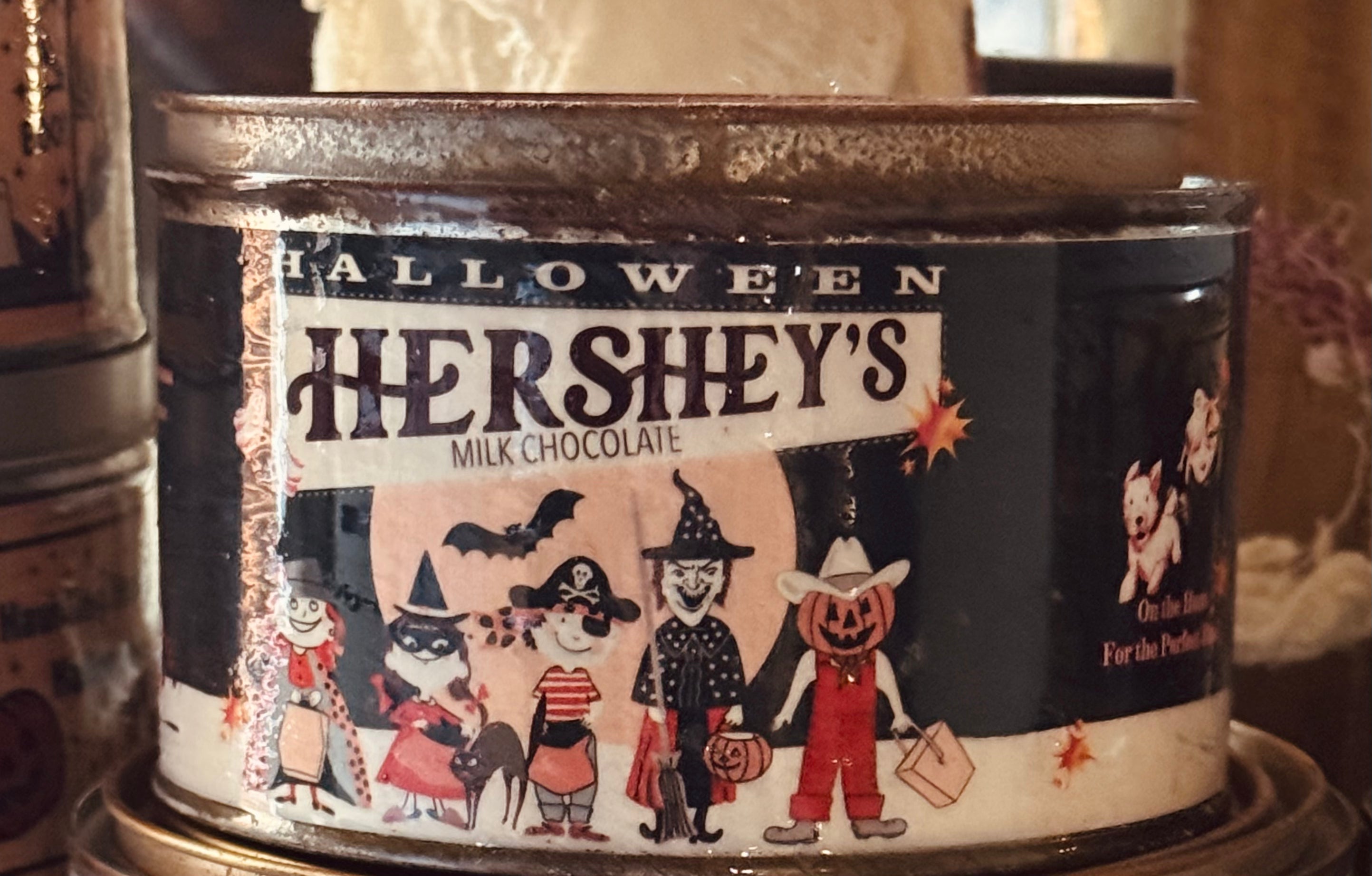 The only ONE - Vintage Reproduction Tin (Halloween) #4